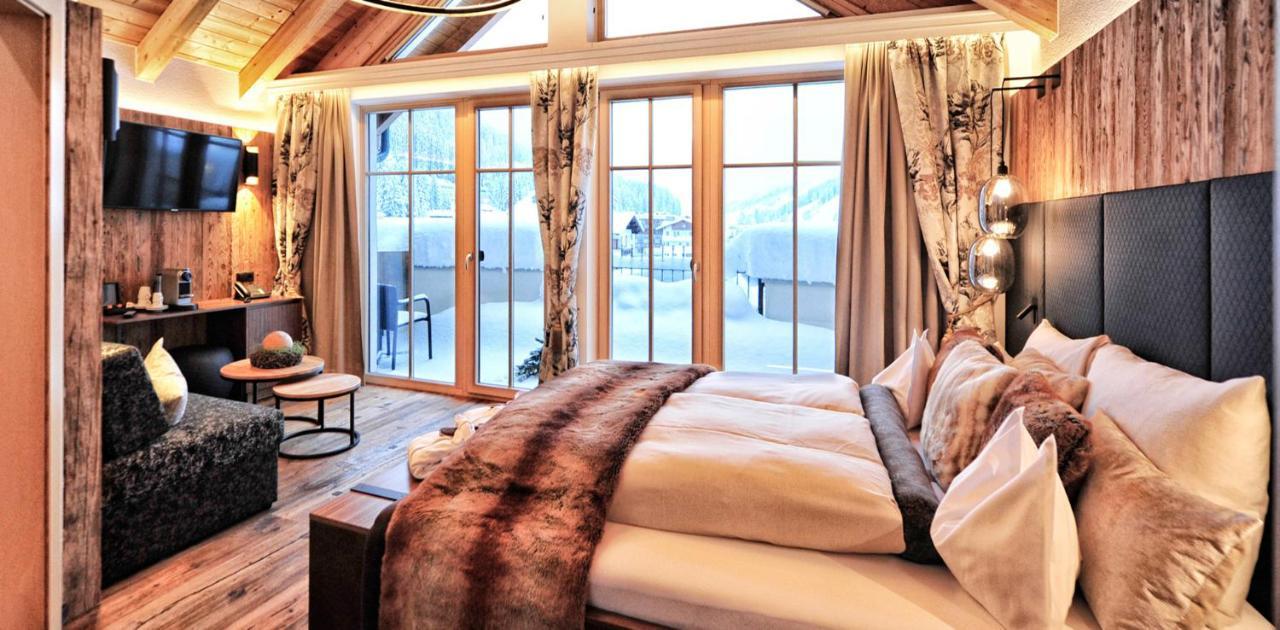 אישגל Salnerhof Superior Lifestyle Resort מראה חיצוני תמונה
