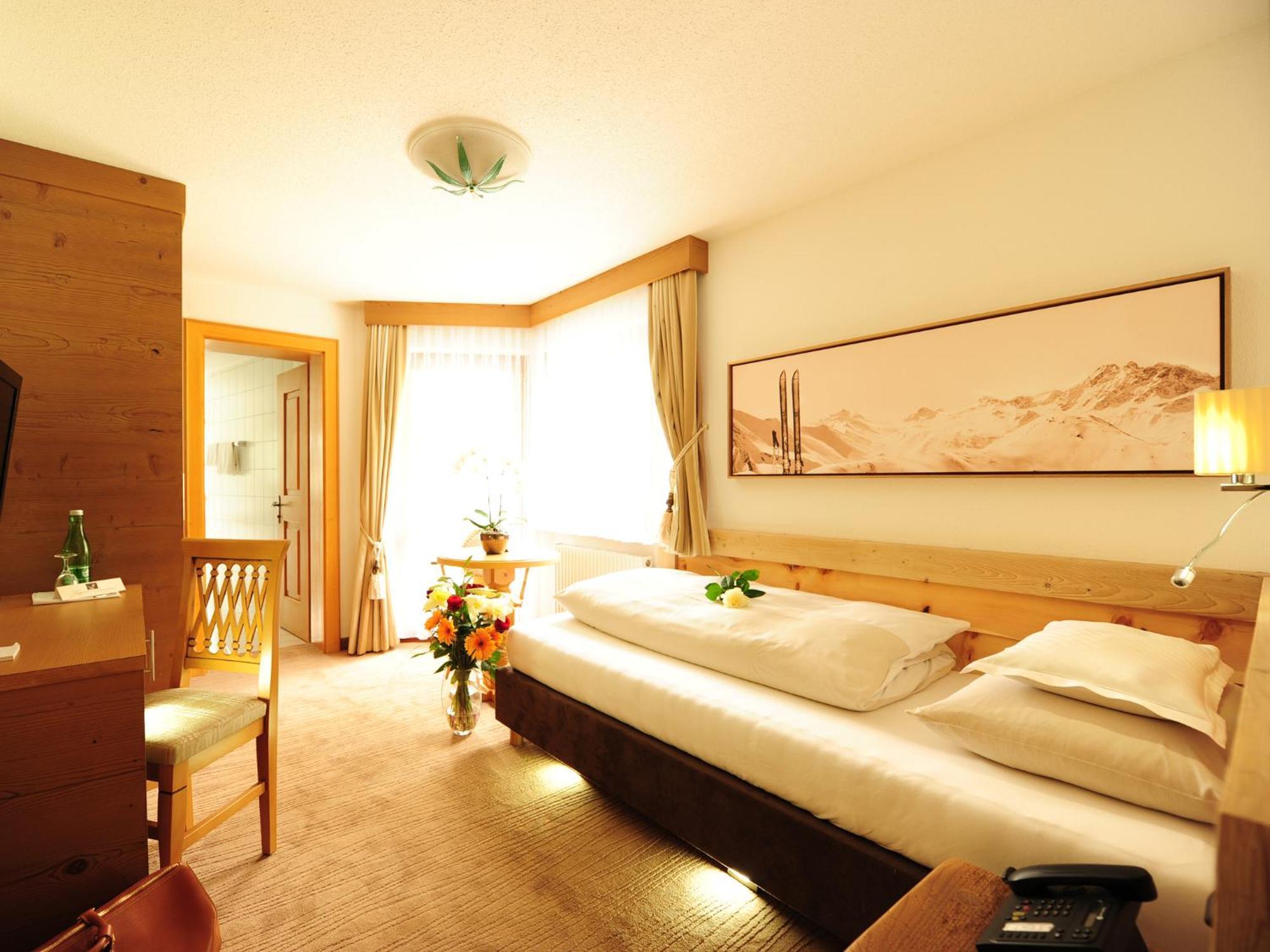 אישגל Salnerhof Superior Lifestyle Resort חדר תמונה