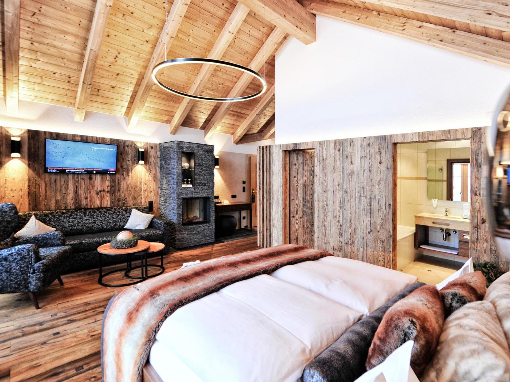 אישגל Salnerhof Superior Lifestyle Resort חדר תמונה