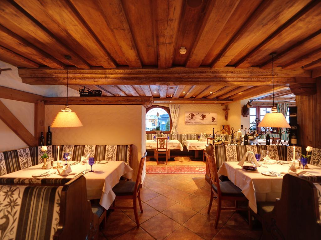 אישגל Salnerhof Superior Lifestyle Resort מראה חיצוני תמונה