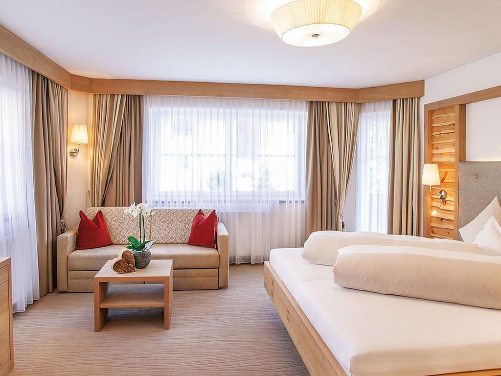 אישגל Salnerhof Superior Lifestyle Resort חדר תמונה